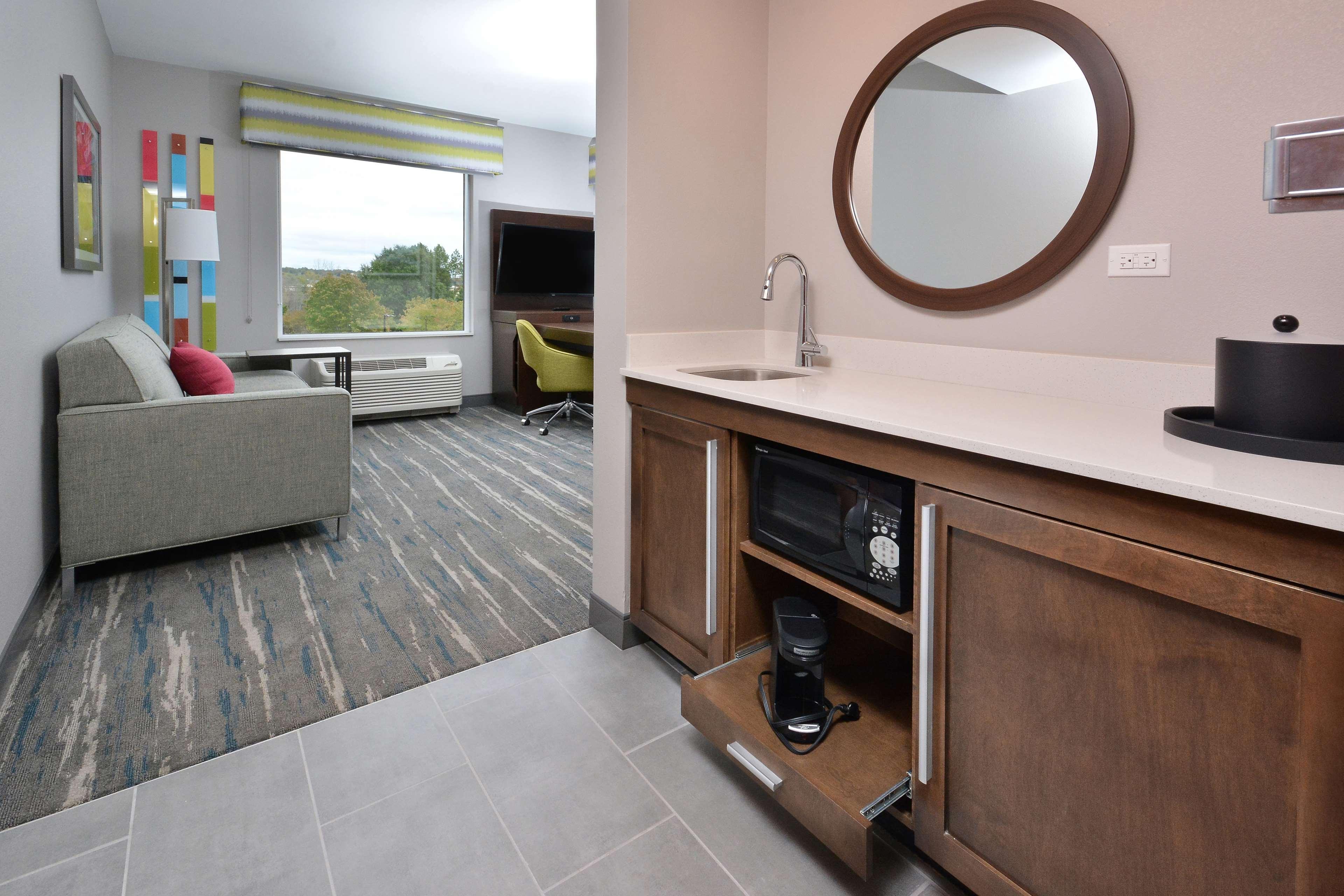 Hampton Inn & Suites Charlotte North I 485 Ngoại thất bức ảnh