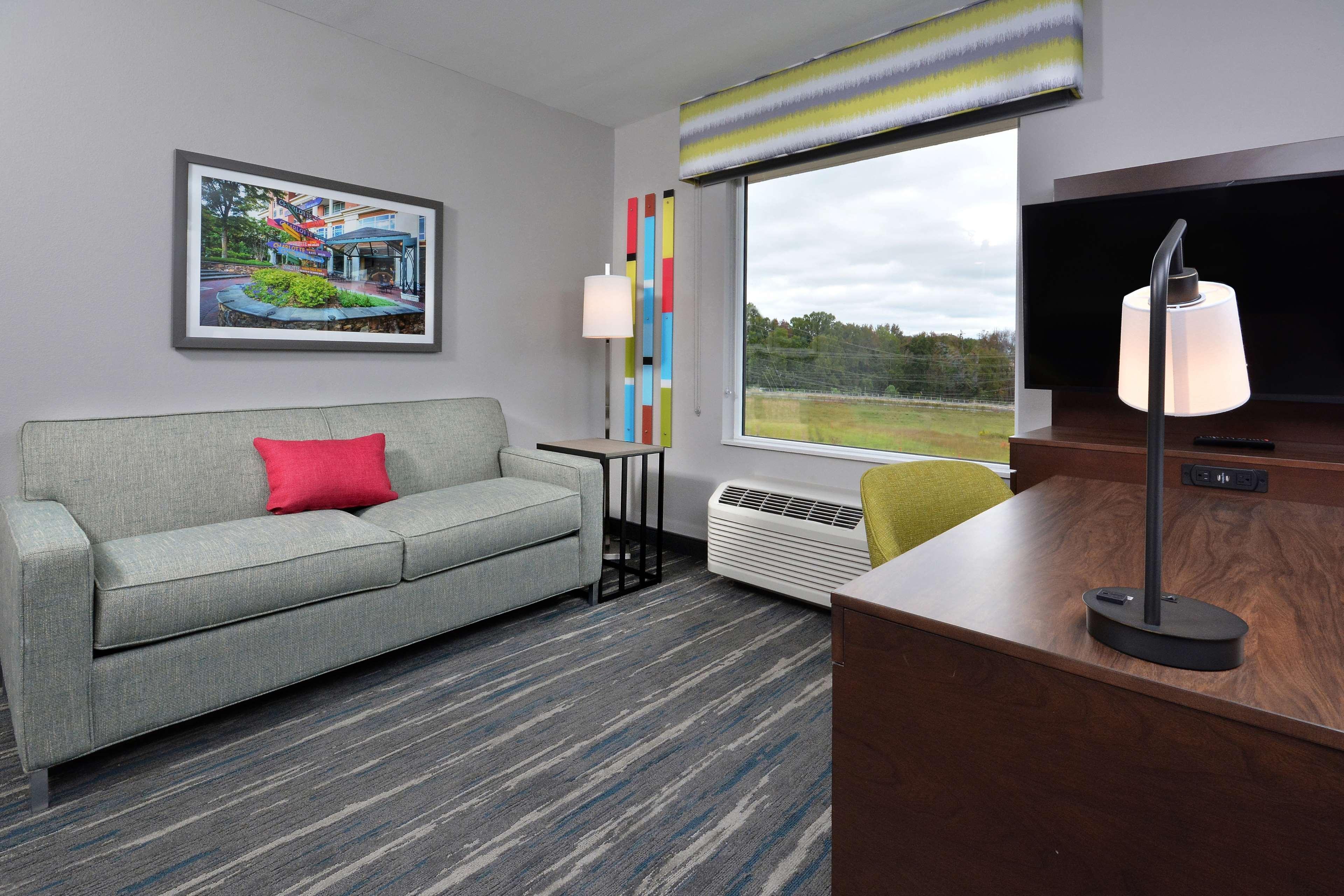 Hampton Inn & Suites Charlotte North I 485 Ngoại thất bức ảnh