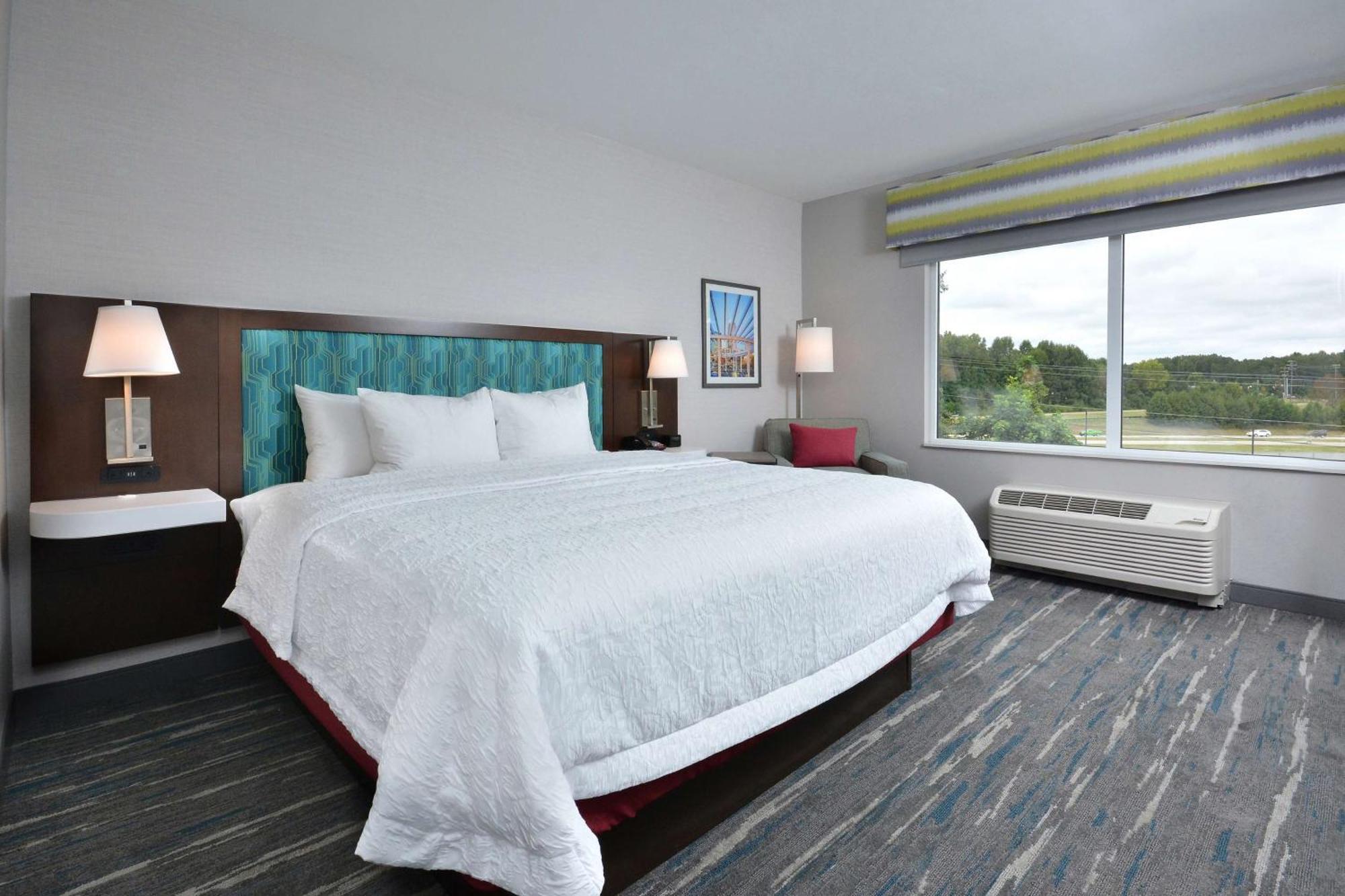 Hampton Inn & Suites Charlotte North I 485 Ngoại thất bức ảnh