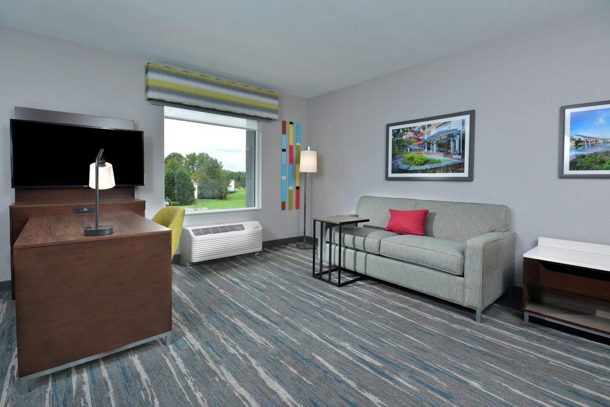 Hampton Inn & Suites Charlotte North I 485 Ngoại thất bức ảnh