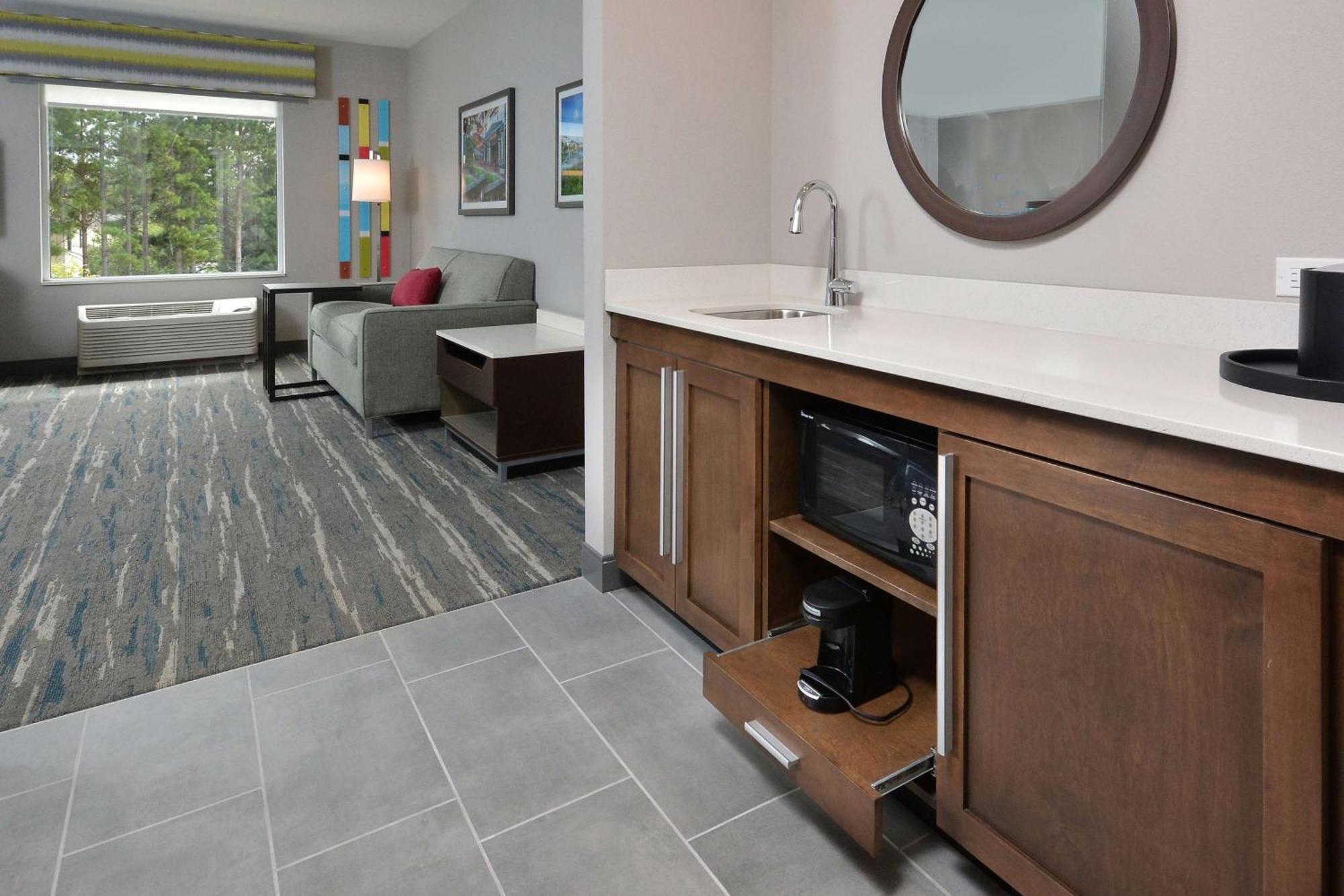 Hampton Inn & Suites Charlotte North I 485 Ngoại thất bức ảnh