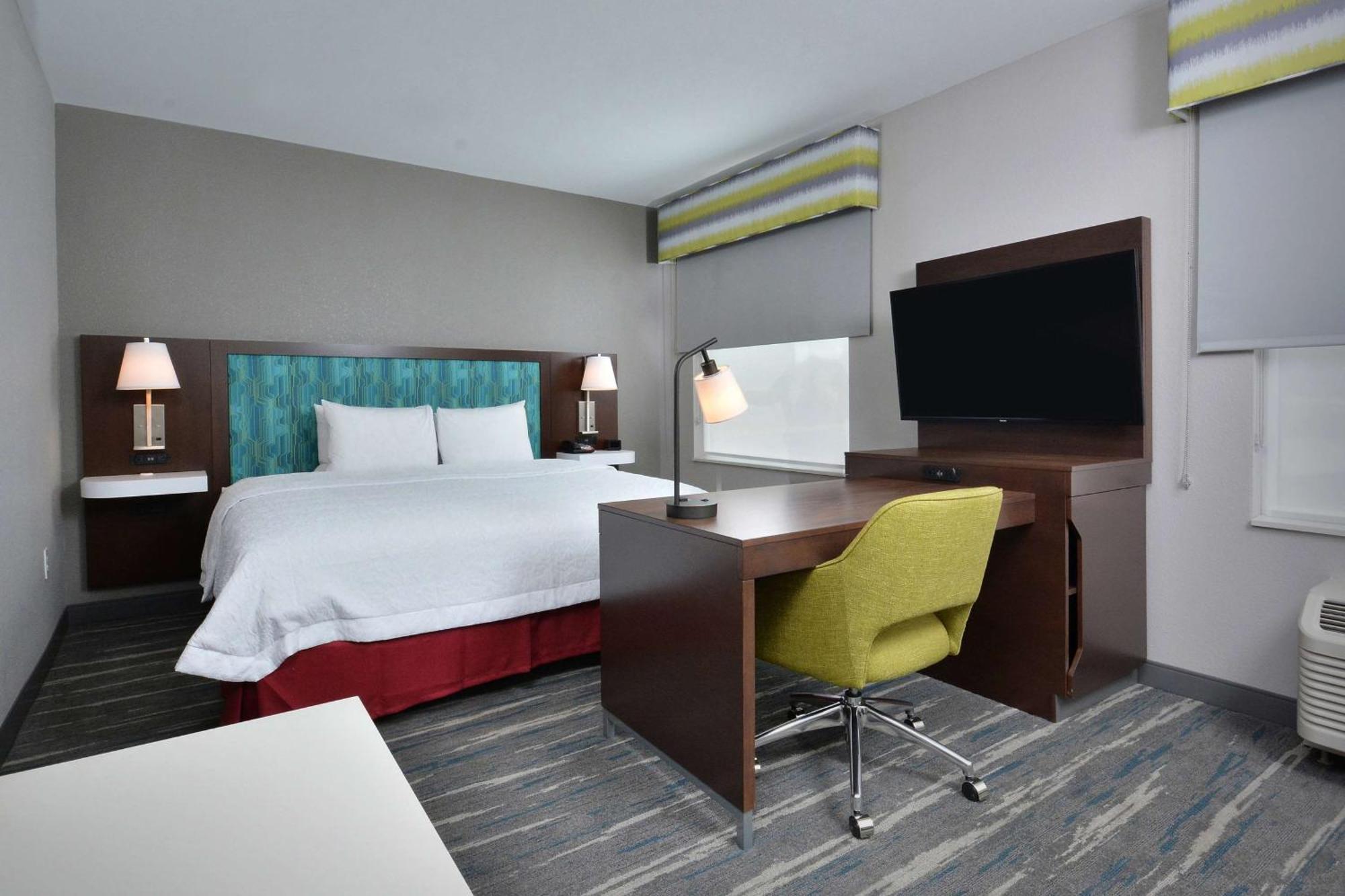 Hampton Inn & Suites Charlotte North I 485 Ngoại thất bức ảnh
