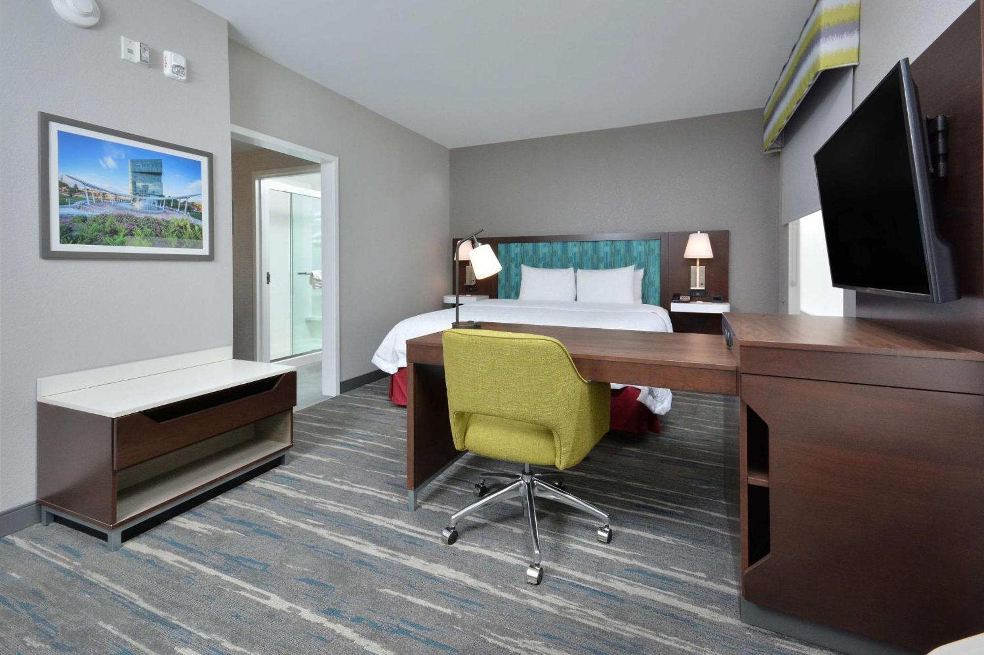 Hampton Inn & Suites Charlotte North I 485 Ngoại thất bức ảnh