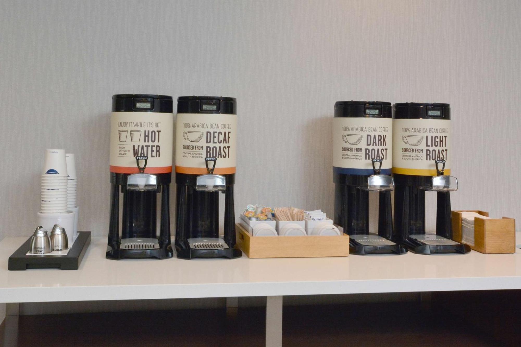 Hampton Inn & Suites Charlotte North I 485 Ngoại thất bức ảnh